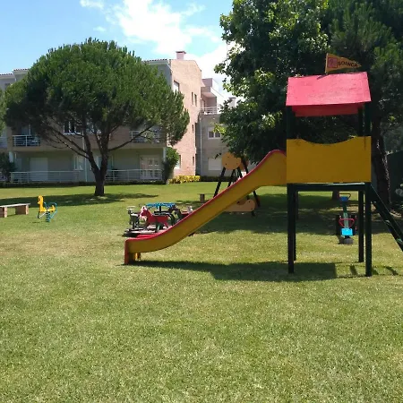 T2 Em Condominio Com Piscina - Ofir - Apartment