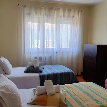 T2 Em Condomínio Com Piscina - Ofir -